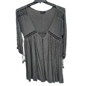 POL Grey V-Neck Long Sleeve Tunic Dress Ladder Lace Grunge Fairy y2k Sz Small